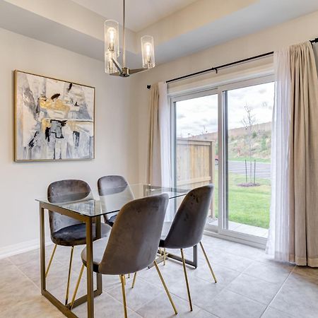 Luxury Living Niagara Falls - 4 Bed House Zewnętrze zdjęcie
